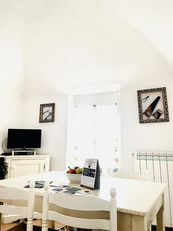 Ca' De Raffe' Apartment Lingueglietta Exterior foto